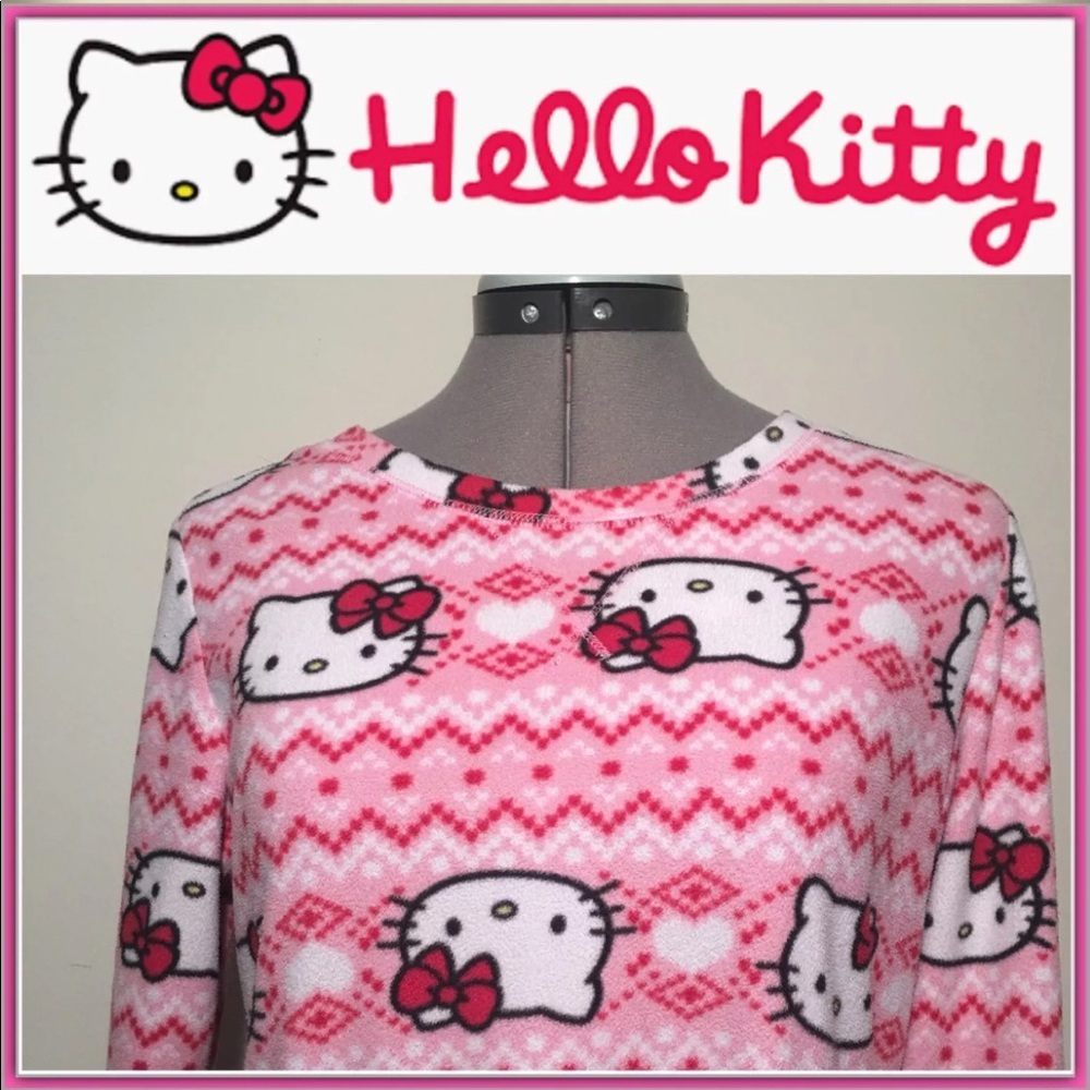 Hello Kitty Sleeper / pajamas Size Small